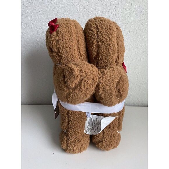 Set Of 2 Cupcakes and Cashmere Gingerbread Boy and Girl Soft Sherpa Pillows NEW - Picture 4 of 11